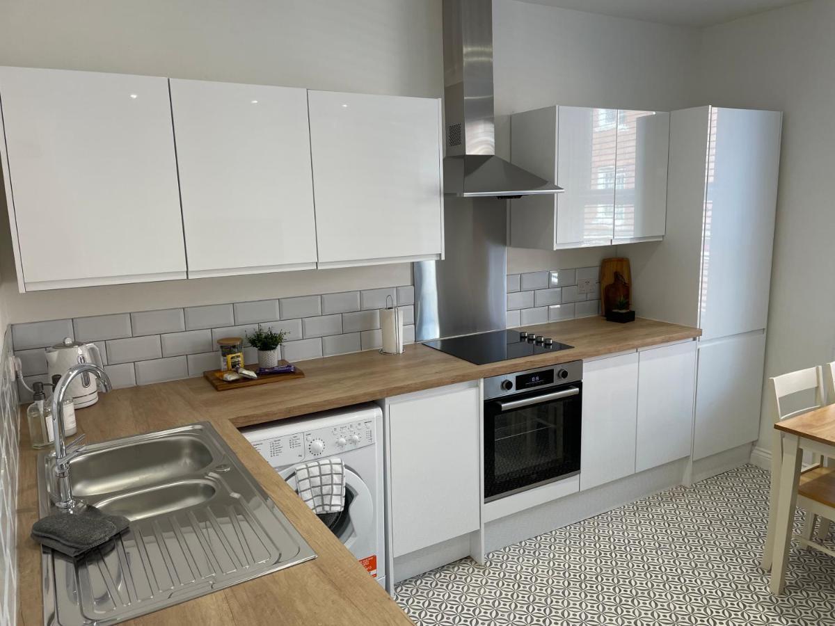 Apartment #2 - At 12 Story St Kingston upon Hull Exterior foto